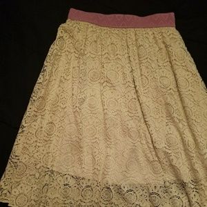 Lularoe lola